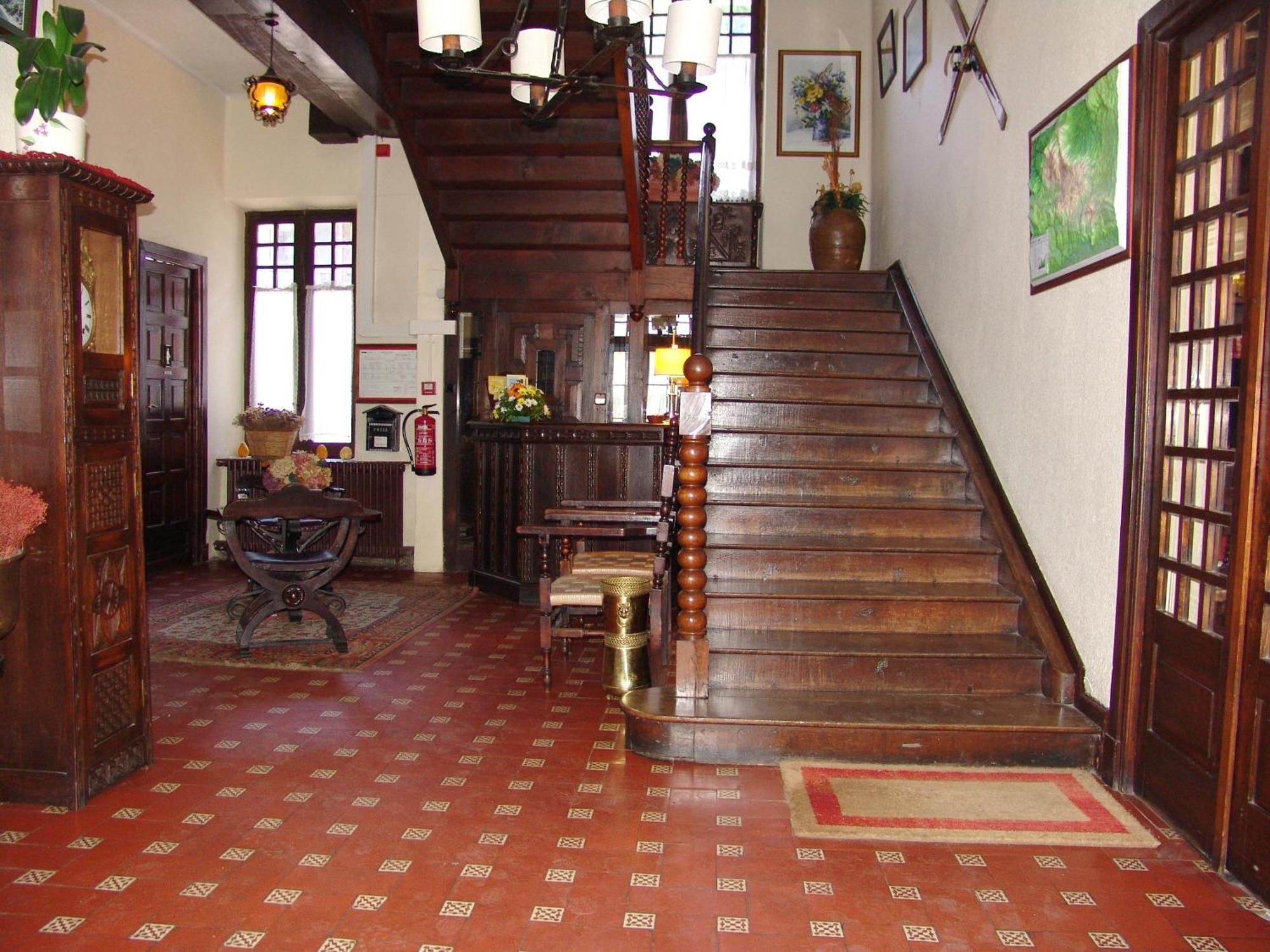 Hostal Ayestaran II Lekunberri Zewnętrze zdjęcie