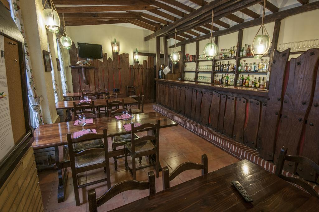 Hostal Ayestaran II Lekunberri Zewnętrze zdjęcie