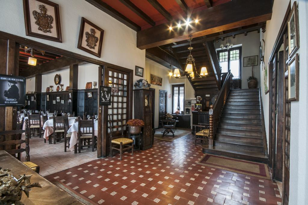 Hostal Ayestaran II Lekunberri Zewnętrze zdjęcie