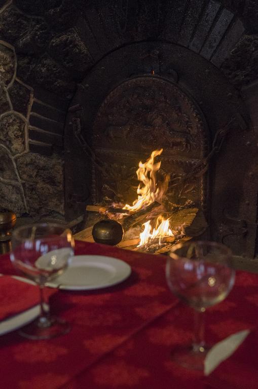 Hostal Ayestaran II Lekunberri Zewnętrze zdjęcie